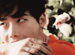 eteru:  Jongsuk for Ceci May 2014 1 / ✿