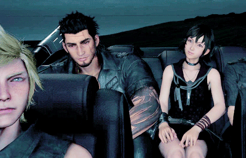 dizzymoogle:lol I have never seen her do that to Prompto 
