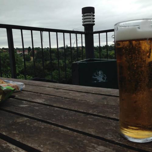 Same photo a year on. Weather is somewhat more gloomy #geography (at The Bulls Head At Cookley)