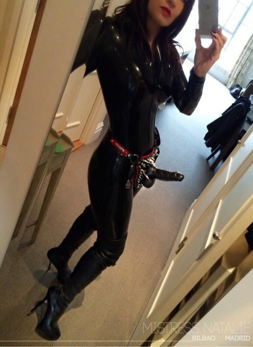 bdsm-femdom:  More pics… www.femdom-latex.com porn pictures