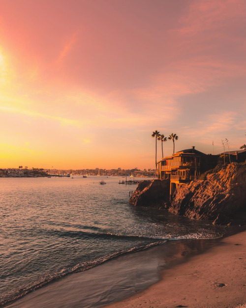 itscaliforniafeelings:Corona Del Mar, California by Kyle Munson