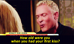 godneybaby:  themissspears:  HOLDING MY TEARS  IM SCREAMING CRYING JDSHFLJKHAFDOÖISFJLÖ