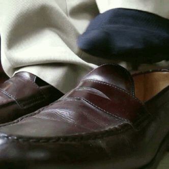 rankdresssockslover: blksocklver:  aln2geardss:  Been dying to get out of these loafers