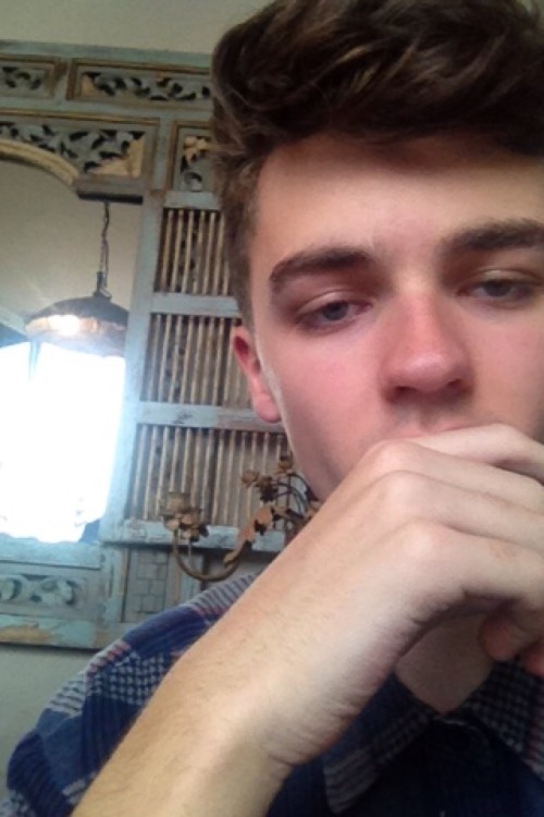 jackballs:  3pm and i am fucked 