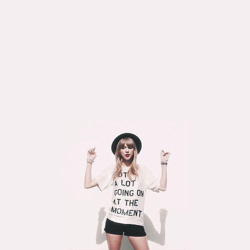 cherrylipcrystalsky:  It feels like a perfect night to dress up like hipsters, and