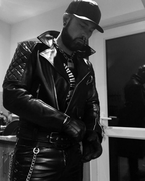 boundrubberboi.tumblr.com/post/156138831069/