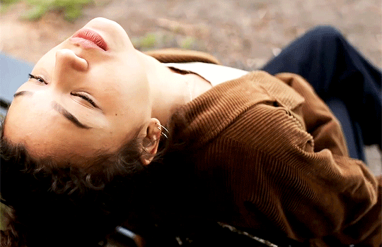 tumblr_prx359CpdD1s1z1q5o2_540.gif