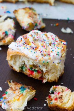 gastrogirl:  cake batter cinnamon rolls.   Rainbows!