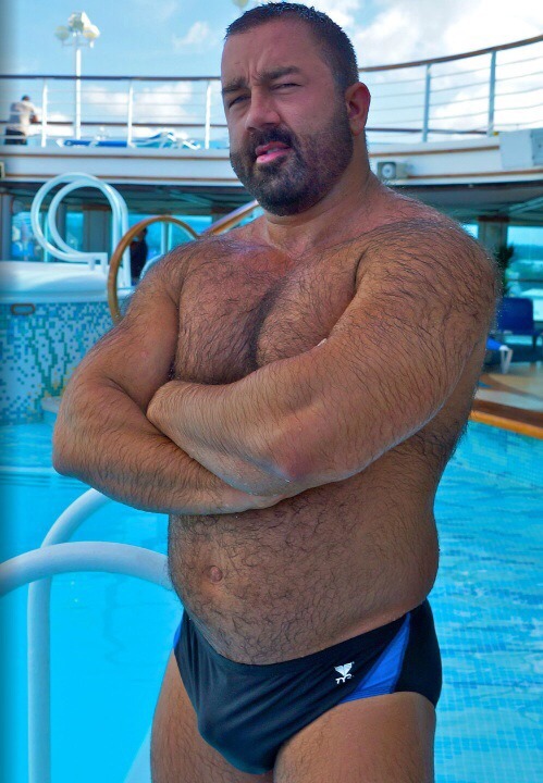 * MAN - I - FEST *