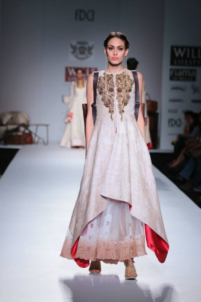 beautifulsouthasianbrides:  Samant Chauhan Wills Lifestyle India Fashion Week A/W