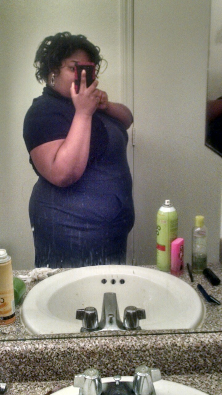 justanothertauruswoman:  Am I too late? #blackout #blackgroupmehasnochill #biggirldontcare