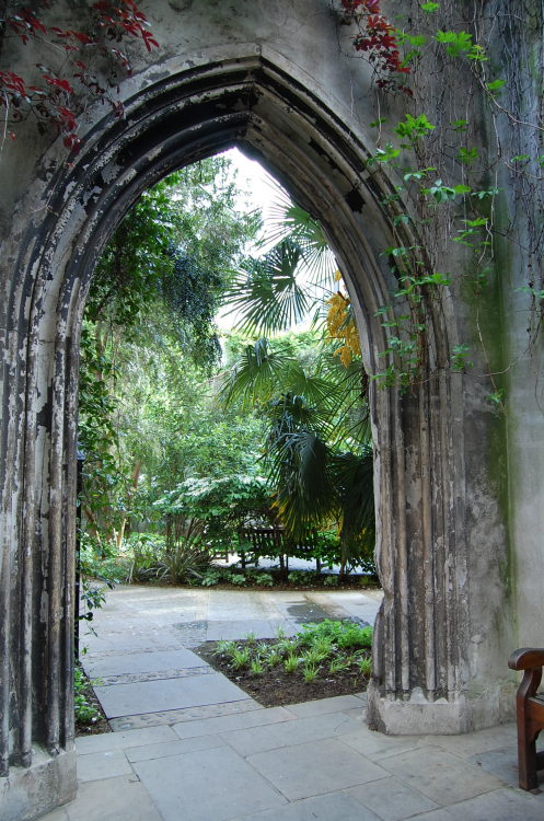 intotheminus: London - St Dunstan in the East ruinsPosting a few pics of [relatively] lesser known L