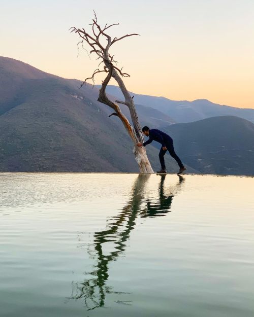 Hierve el agua, Oaxaca, 2020 #hierveelagua #oaxaca www.instagram.com/p/CLb-TbXDKSV/?igshid=t