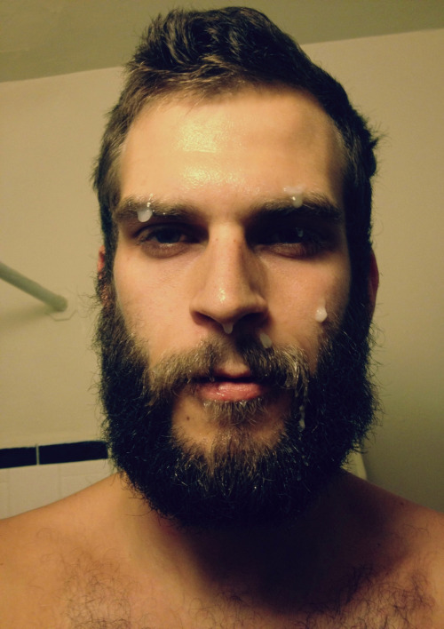 cumcoveredbeards:  abeardedboy cumpilation #3. This guy is rarely without a fat load on his face-fur.