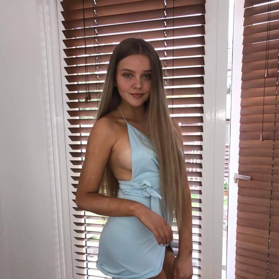 Only The Hottest Uk Amateurs