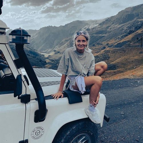 ✨✨ @defendergirls #landrover #landroverdefender #love #girl #girls #defender #summerlove #defenderlo