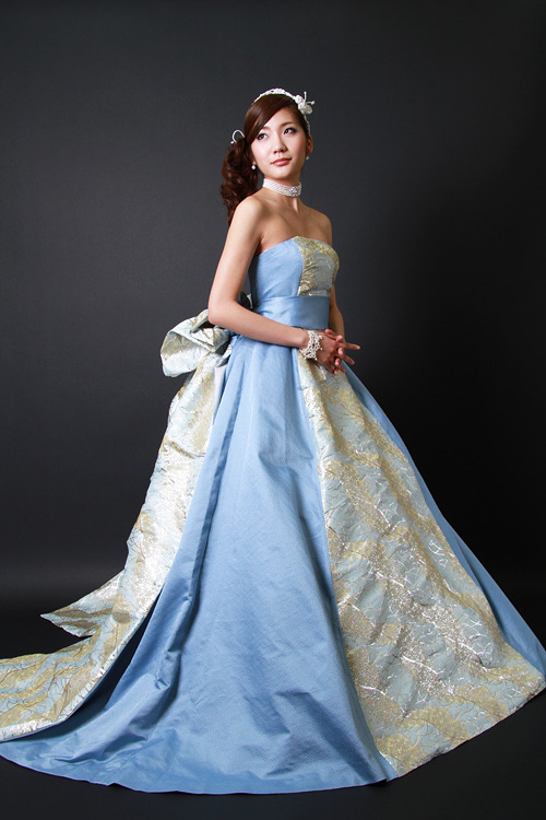 Haresora by Aliansa couture (click to enlarge)