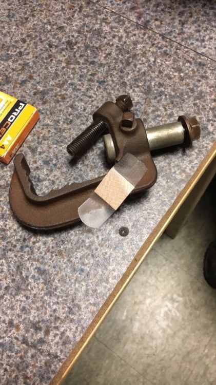 that-sound-guy:This clamp split in half but I think we fixed it.