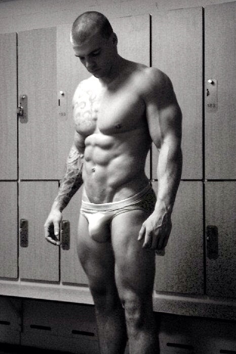 LOCKER ROOM GUYS