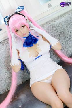 cute-cosplay-babe:Sonico Hestia crossover cosplay [Self] https://cute-cosplay-babe.tumblr.com/cosplay