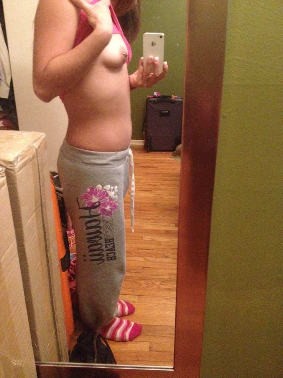 princessboobie:  Honesty . Do I need to drop a few pounds ? (Wouldn’t be asking