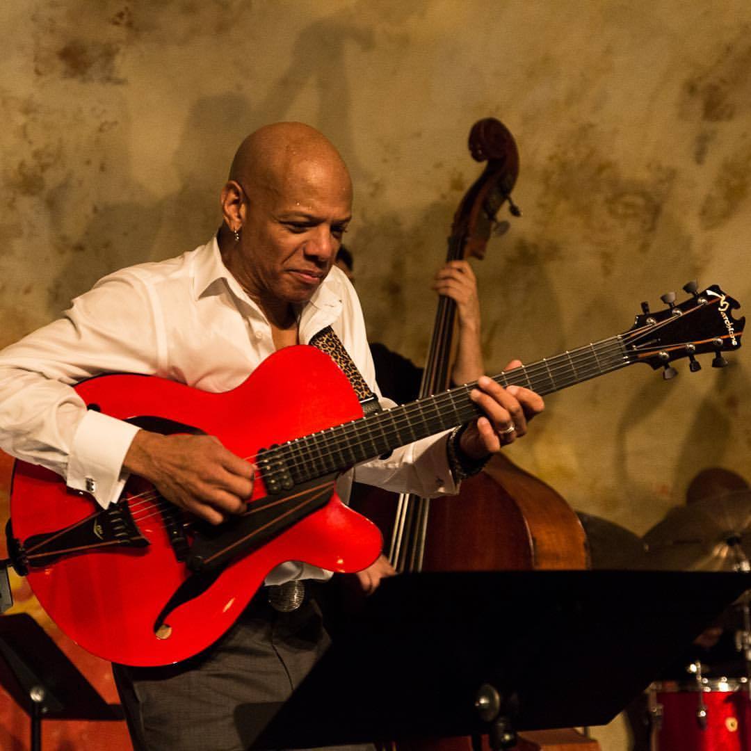 Marchione Guitars — Mark Whitfield on tour with his Marchione 16”...