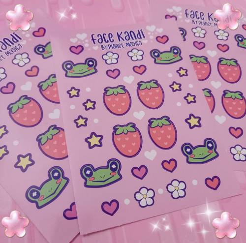  Revealing the next new face kandi set ! ♡°•Strawberry Frog •°♡♡ Coming on the 7th of September ! ♡ 