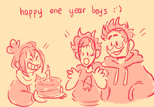 (( i should be asleep but its been one year since ive made this blog !!! thank you for all the suppo
