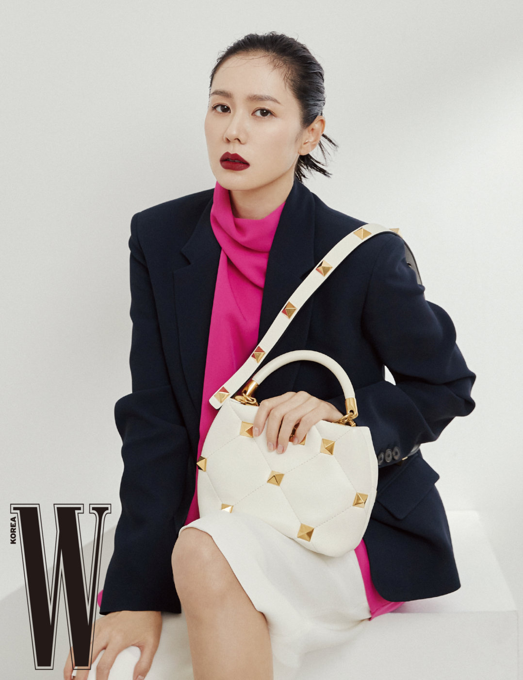 StyleKorea — Son Ye Jin for Vogue Korea April 2022.