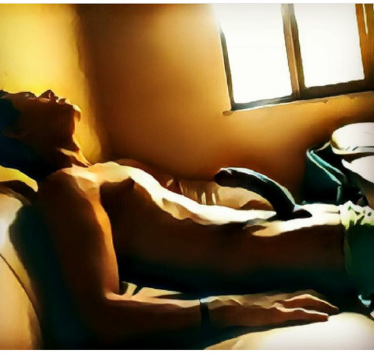 darius82686:  My friend posted this on Instagram and it was very hot that he got away with it