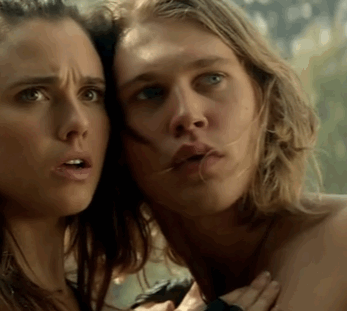 gold-motel:  austin butler is a god 