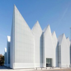 northmagneticpole:  Szczecin Philharmonic Hall-Barozzi Veiga, photo: Filip Kacalski