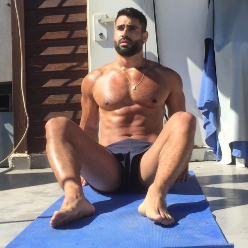 feet2eat:Get sexy muscular body with protein powder