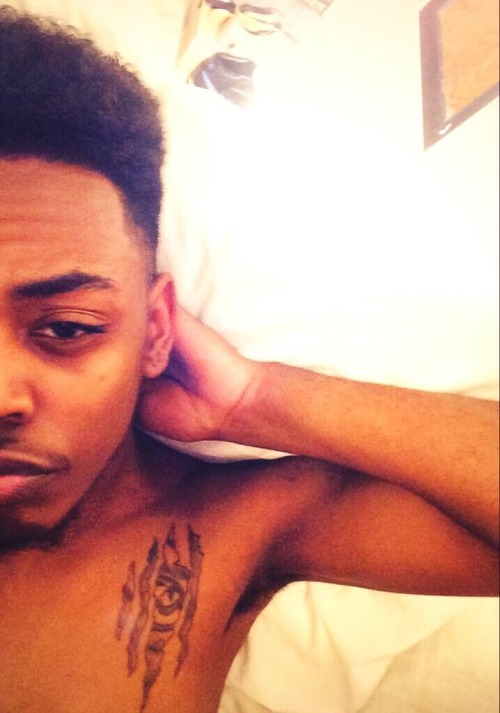 holdmydxck:Blackout Part 2.