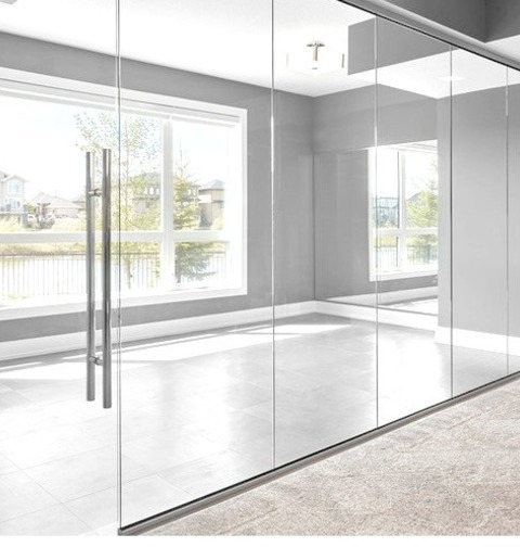 Contemporary Home Gym - MultiuseLarge Modern Gray Floor Idea For A Multipurpose Home Gym With Gray Walls.