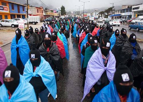 thepeoplesrecord: Brazilian movement takes inspiration from ZapatistasJune 24, 2013 “Abajo y 