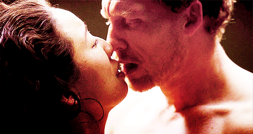 greysanatomytime:International Kissing Day My favorite Kisses! A look into the past to my favorite c