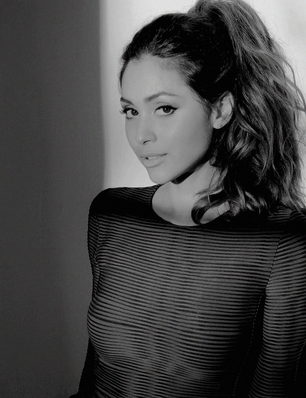 womensource: lindsey morgan for self assignment magazine