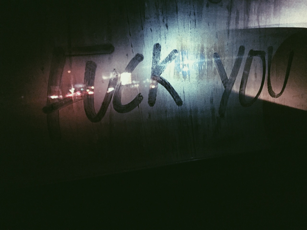 4rnicate:  I post photos of animals, girls, and nature!If you have those, expect