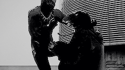 avelera:  actuallyasgardian:  IM SCREAMIN   #BUCKY’S FUCING F A C E IN THE LAST