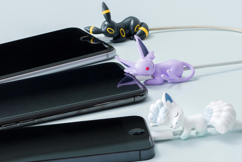 chasekip:  shelgon:New Images from  Pokémon iPhone Charger Cover  Figures by Gray