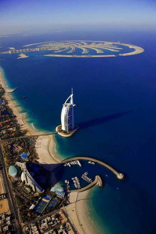 omgshowmetheworld:   Dubai   