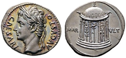 clodiuspulcher:Augustan coin featuring a planned temple of Mars (and an especially good looking Augu