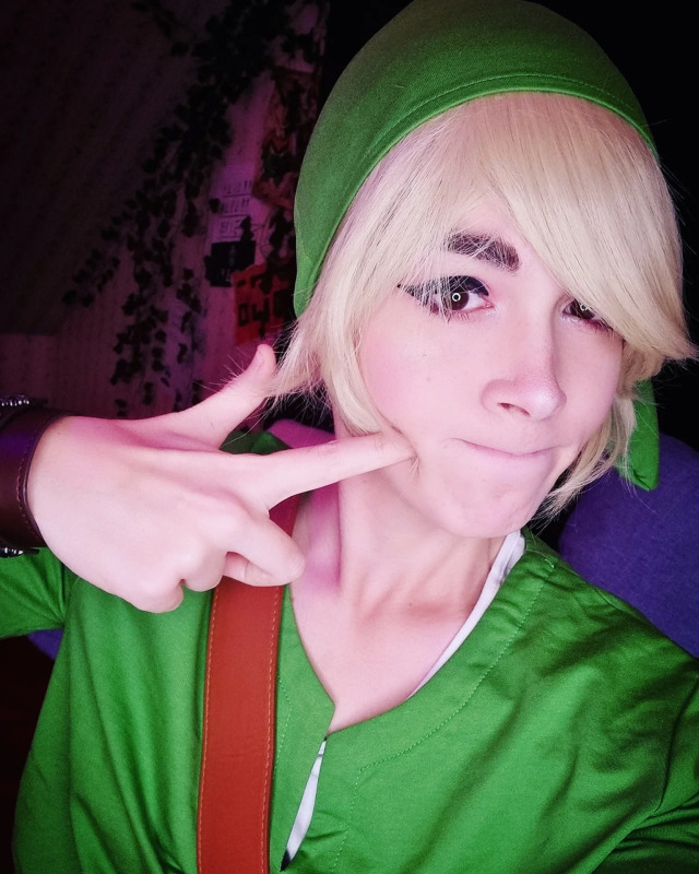 Hyaaaa~ what's your favorite Zelda game?