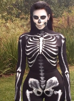 kimkanyekimye:  kimkardashian: Look #1- Skeleton 