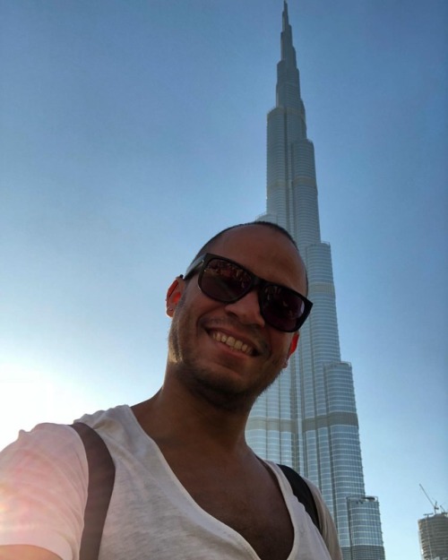 #dubai #burjkhalifa #myself #me #selfie #photo #photooftheday #man #holiday (hier: Burj Khalifa)