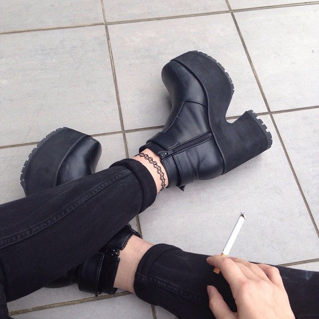 socialpsychopathblr:  Leila Monax
