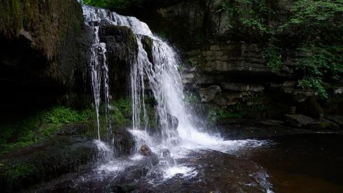 West Burton Waterfall, North Yorkshire, England.