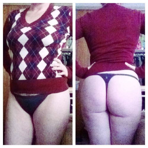 pieceofher:  you’d think I have a thing for argyle! but it’s Thursday, so here is my thong!