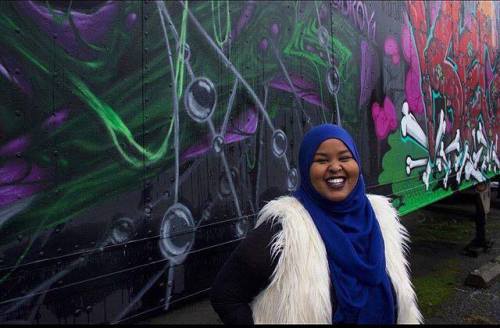 cloama: angryblackgirlrants: Plus Size Black Hijabista’s doing their thing, and slaying the he